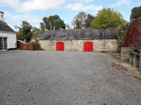 Wellfield Farmhouse Haus in Co. Tipperary, Ireland