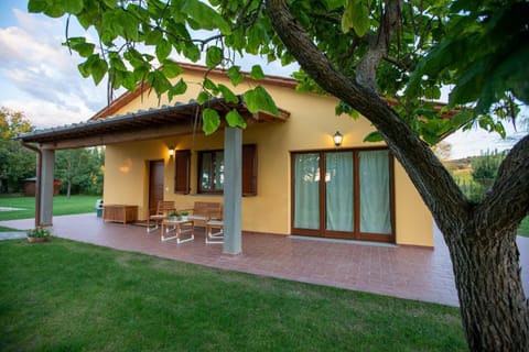 Property building, Patio, Garden, Garden view