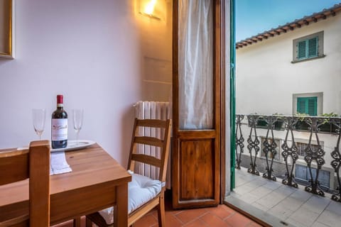 Balcony/Terrace, Dining area