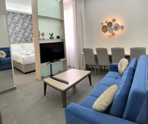 Chic Centre Suites Athens Condo in Athens