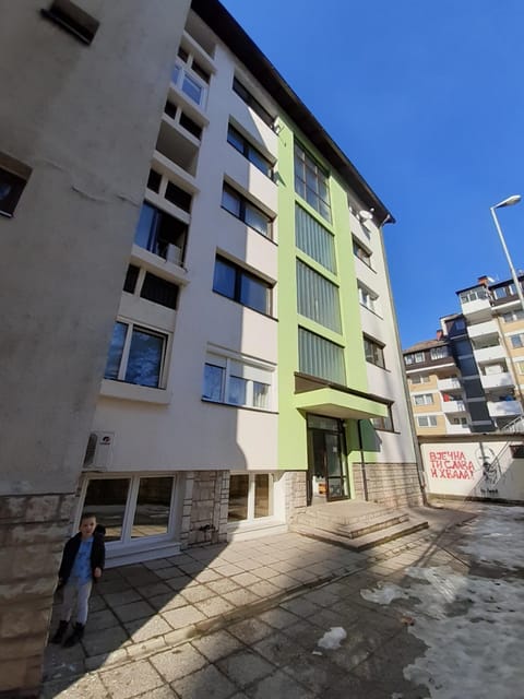 Property building, Facade/entrance, Neighbourhood