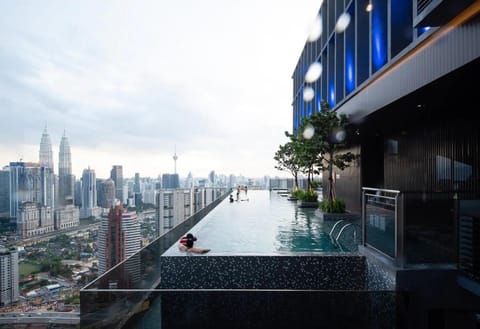 City view, Pool view, Swimming pool