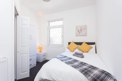 Townhouse @ 76 Clare Street Stoke Chambre d’hôte in Newcastle-under-Lyme
