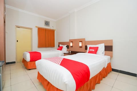 SUPER OYO 2075 Graha Marina Hôtel in Surabaya