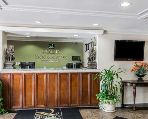 Quality Inn & Suites Atlanta Airport South Hotel in College Park