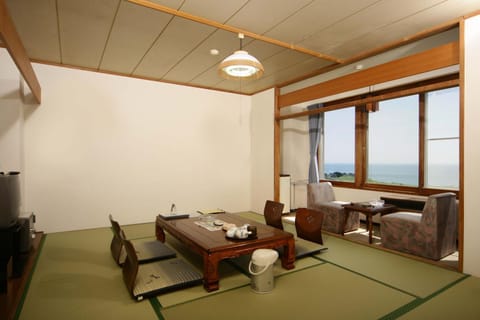 Hotel Izumi Ryokan in Hokkaido Prefecture