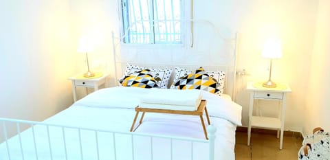 Bright Renovated Room Close to Everything Vacation rental in Jerusalem