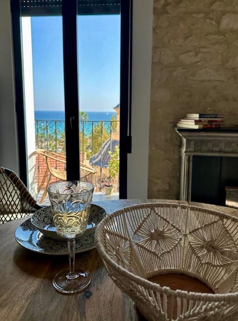 Balcony/Terrace, Living room, Dining area, Sea view