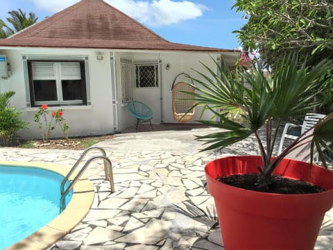 Maison de 3 chambres a Saint Francois a 300 m de la plage avec piscine privee jardin clos et wifi House in Guadeloupe