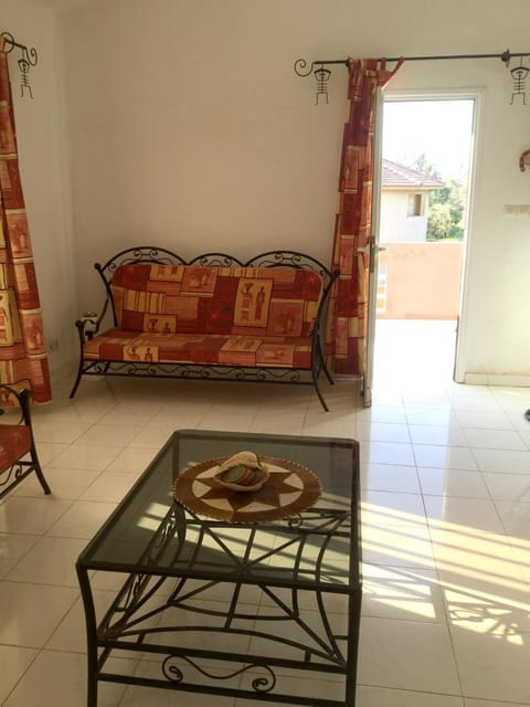 One bedroom appartement with sea view private pool and enclosed garden at Ouoran 1 km away from the beach Condo in Senegal