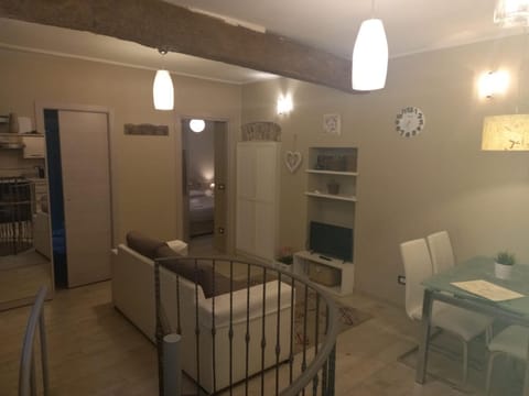 Antico Vicolo - Appartamento Giulia Apartment in Vercelli