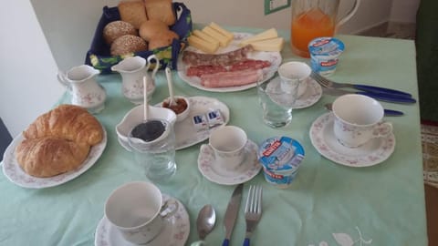 B&B L ORTENSIA Übernachtung mit Frühstück in Bolsena