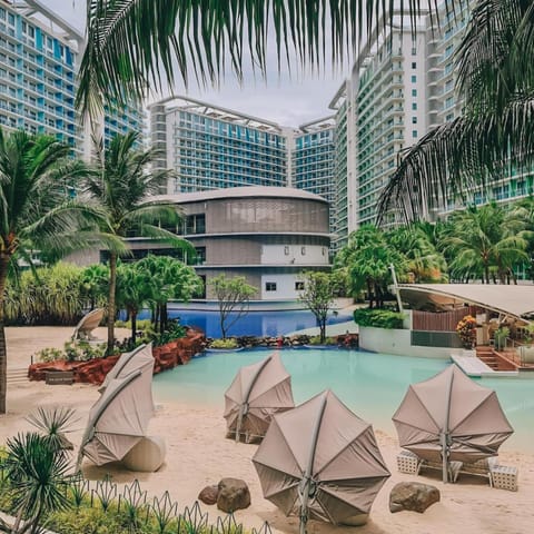 Manila Urban Resort at Azure Apartment in Paranaque