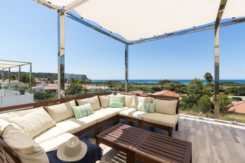 Seating area, Sea view