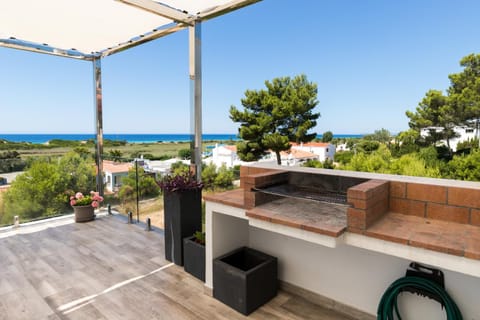 BBQ facilities, Sea view