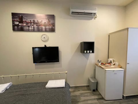 TV and multimedia, Coffee/tea facilities, Bedroom