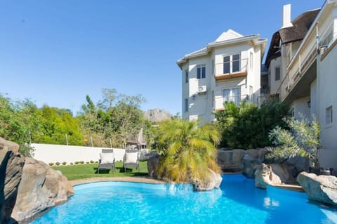 Garden, Pool view, Swimming pool