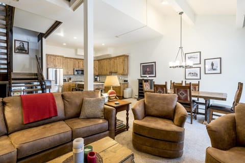 Moraine 27 Townhouse near Gondola House in Steamboat Springs