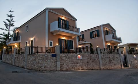 Crete Residence Villas Chalet in Panormos in Rethymno