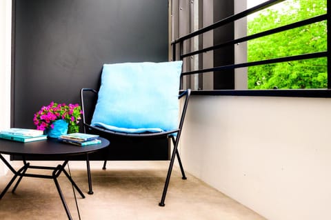 Balcony/Terrace, Seating area, Inner courtyard view