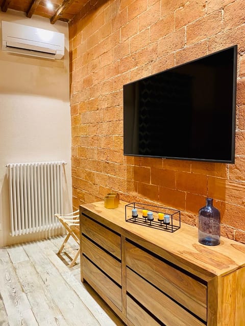 Opio 60 Apartment in Montepulciano