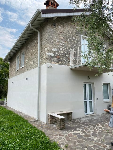 Welcome Traveller LEA APARTMENTS House in Garda