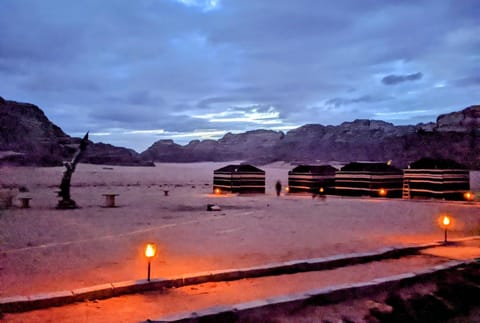 Wadi rum galaxy camp Bed and Breakfast in Israel