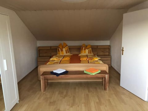 Other, Photo of the whole room