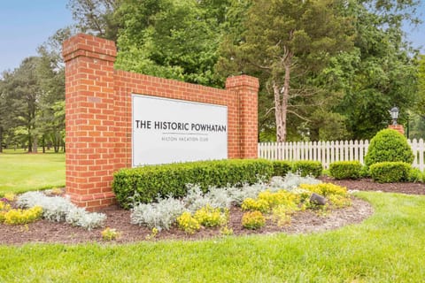 Hilton Vacation Club The Historic Powhatan Williamsburg Resort in Virginia
