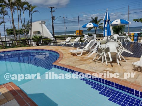 Apto Cond Ilhas do Caribe - Pr - Beira Mar Apartment in State of Paraná