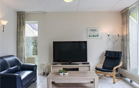 Pet Friendly Home In Vlagtwedde With Indoor Swimming Pool House in Vlagtwedde