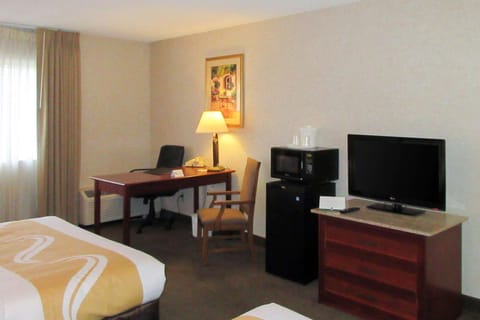 Quality Inn & Suites Downtown - University Area Hotel in Albuquerque