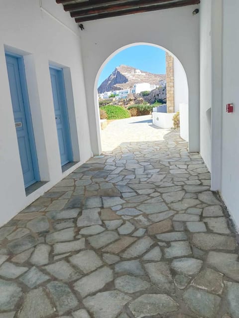 Anemousa Hotel Hotel in Folegandros Municipality