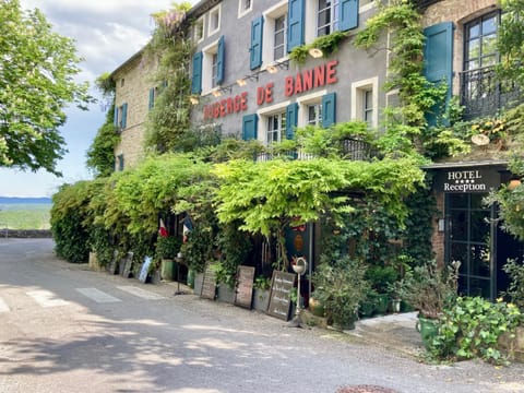 Auberge de Banne Hotel in Les Vans