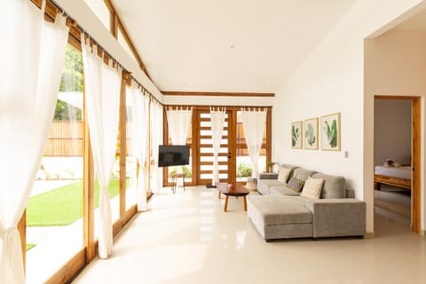 Villa Akari - Brand new 2bedrooms Villa with Pool Chalet in Cobano