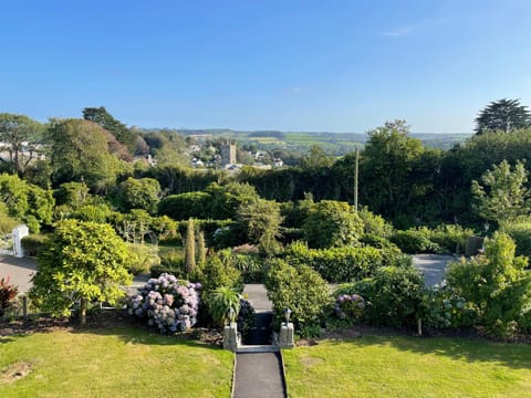 Ivy House Cornwall B&B Bed and Breakfast in Saint Austell
