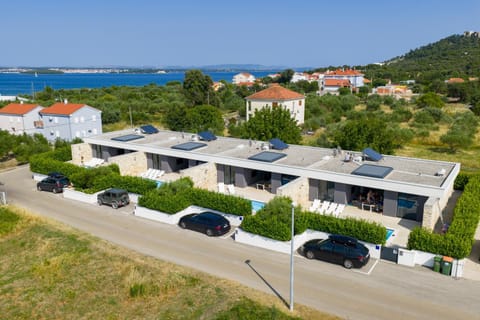 Property building, Parking