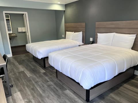 Surf City Inn & Suites Motel in Santa Cruz