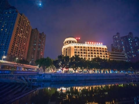 Venus royal hotel(Keyuan Guancheng Dongguan) Hotel in Shenzhen