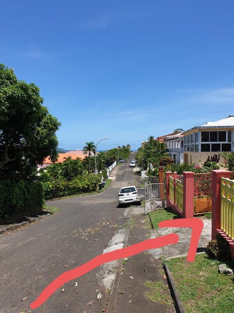 Street view, Quiet street view