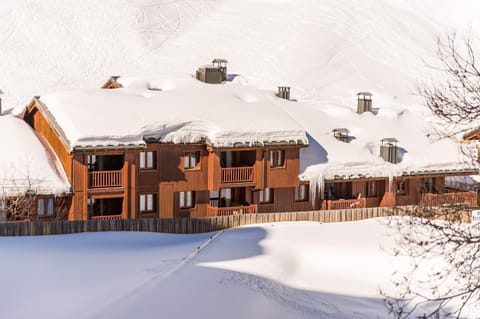 Property building, Winter