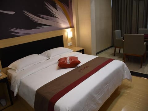 Thank Inn Plus Hotel Chongqing Wanzhou District Pedestrian Street Hôtel in Hubei