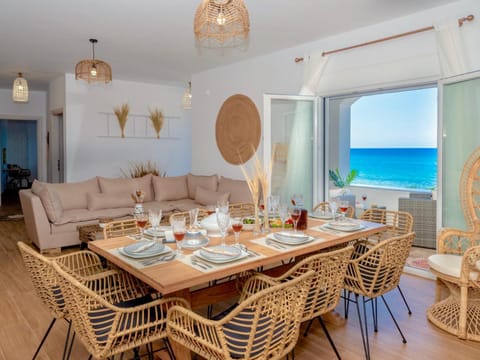 View (from property/room), Lounge or bar, Other, Floor plan, Communal kitchen, Dinner