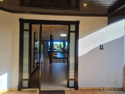 Zimbali - Luxury 4 Bedroom KRH1 House in Dolphin Coast