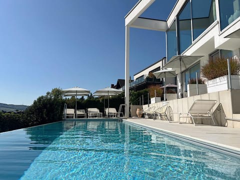 City view, Mountain view, Pool view, Swimming pool