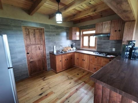 CABAÑAS COLINAS de SAN NICANOR Nature lodge in State of Michoacán