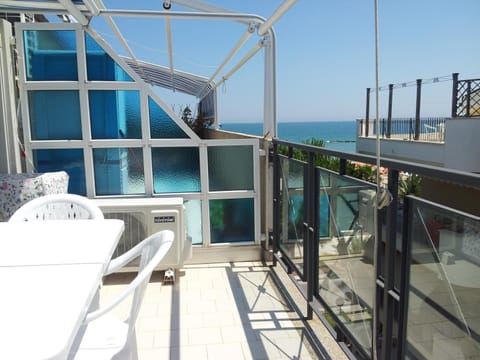 Balcony/Terrace, Dining area, Sea view