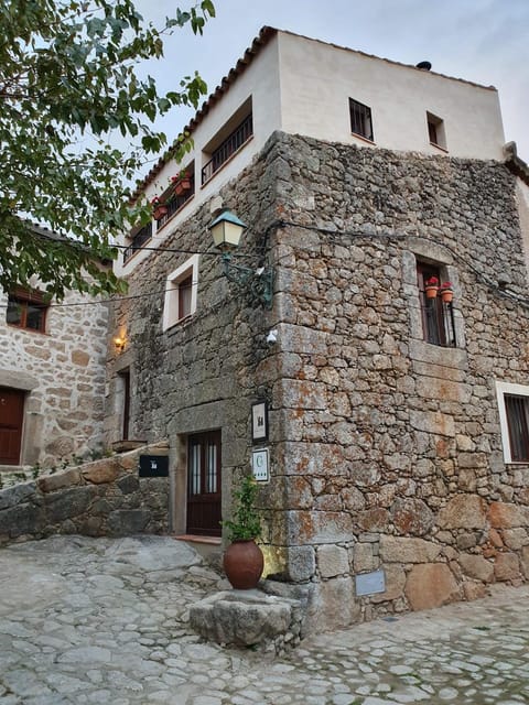 Agua D Estrellas Country House in Sierra de Gata