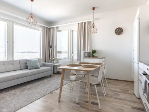 Arctic Penthouse City Suite Condo in Rovaniemi