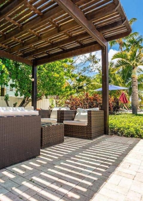 Beach Living at Island Pine Villas (BLV) Casa in Grand Cayman